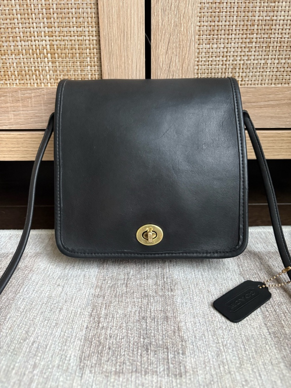 COACH Vintage Pre-1994 Compact Pouch Black Leather Crossbody Shoulder Bag 9620